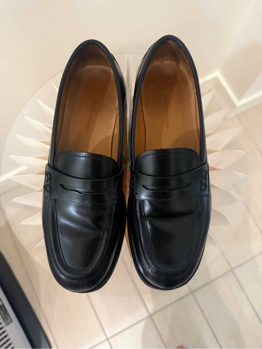 Banana Republic Black Leather Women's Penny Loafers